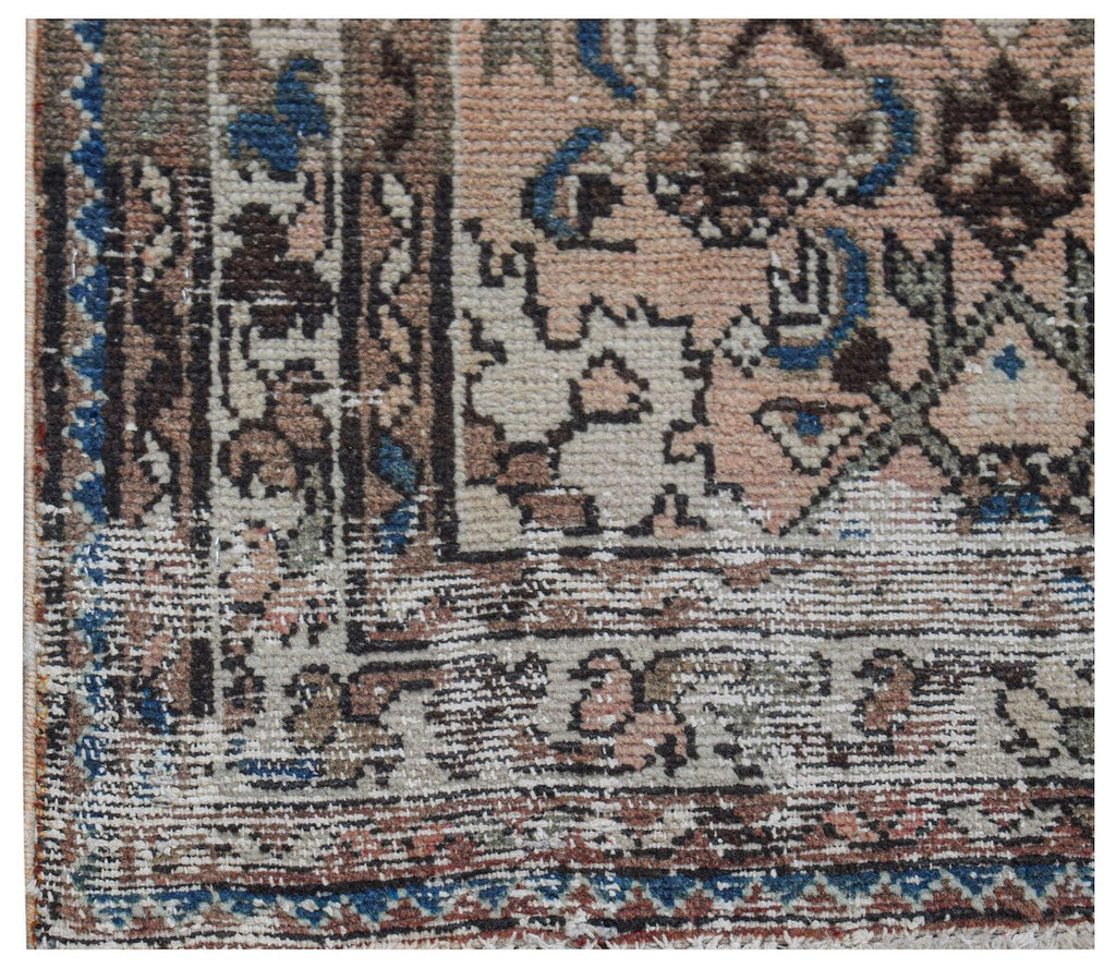 Handmade Mini Vintage Persian Rug | 128 x 64 cm | 4'2" x 2'1" - Najaf Rugs & Textile