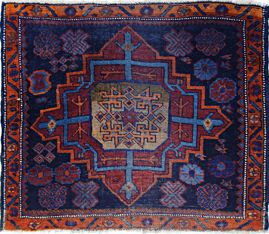 Handmade Mini Vintage Persian Rug | 80 x 65 cm | 2'7" x 2'2" - Najaf Rugs & Textile