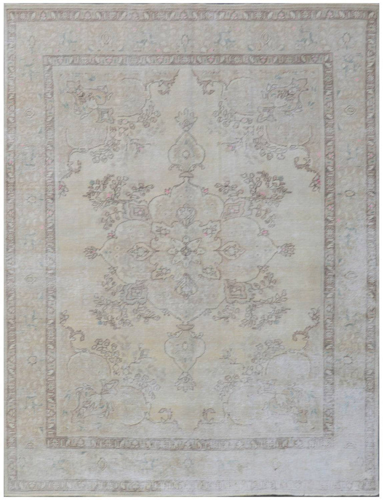 Handmade Persian Vintage Tabriz Rug | 269 x 206 cm - Najaf Rugs & Textile