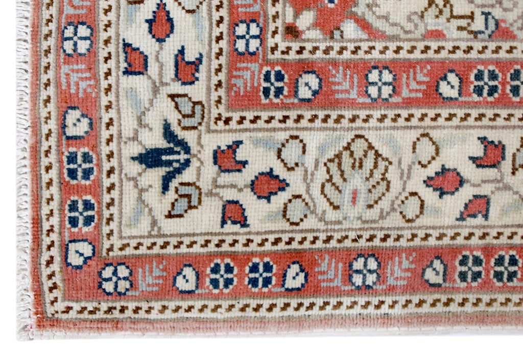 Handmade Traditional Pakistani Rug | 195 x 118 cm | 6'5" x 3'10" - Najaf Rugs & Textile