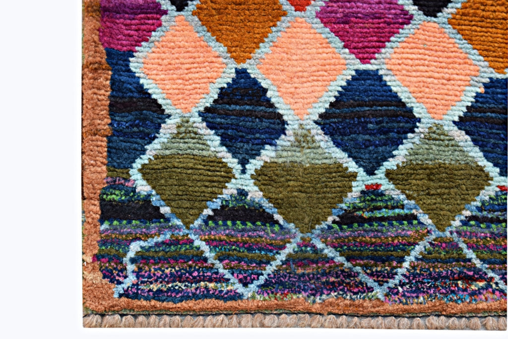 Handmade Tribal Afghan Berber Hallway Runner | 205 x 72 cm | 6'9" x 2'5" - Najaf Rugs & Textile
