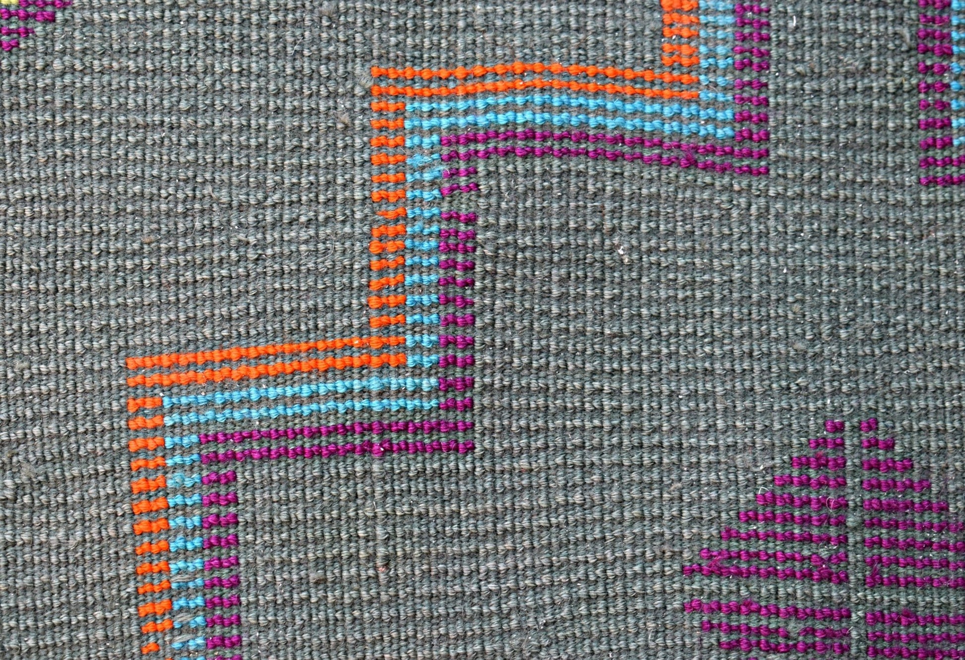 Handmade Tribal Afghan Berber Hallway Runner | 238 x 71 cm | 7'10" x 2'4" - Najaf Rugs & Textile