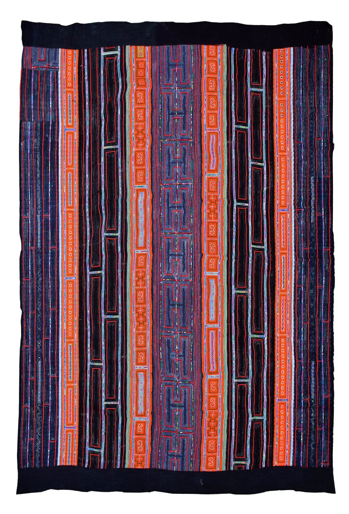 Handmade Vietnamese Hmong Textile | 207 x 164 cm | 6'7" x 5'3" - Najaf Rugs & Textile
