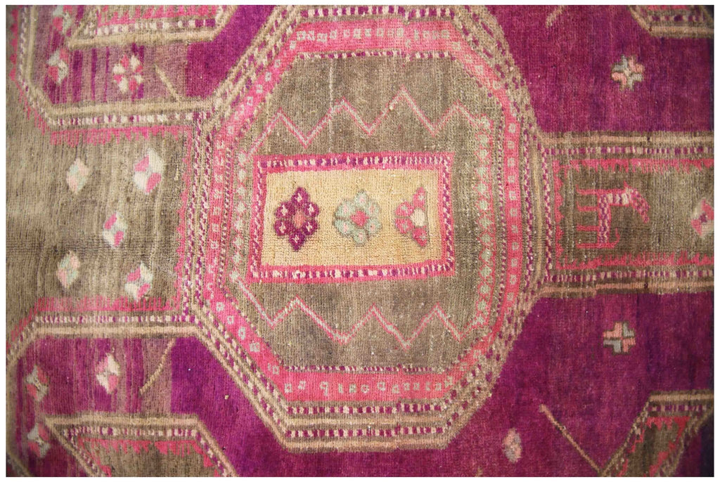 Handmade Vintage Persian Ardebil Rug | 301 x 140 cm | 9'10" x 4'7" - Najaf Rugs & Textile