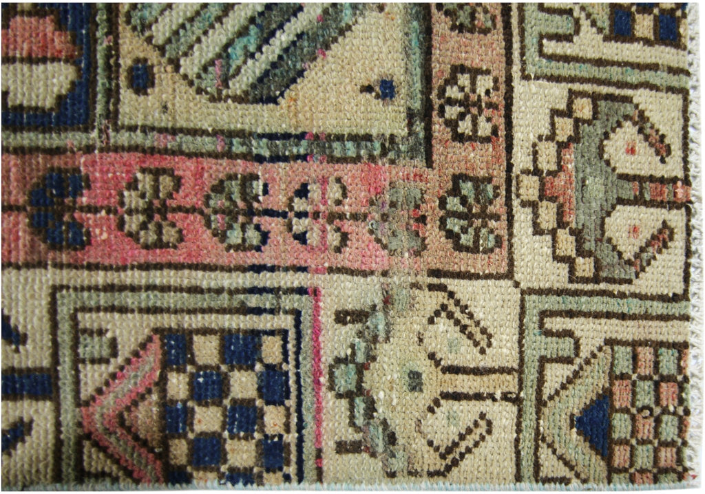 Handmade Vintage Persian Bakhtiar Rug | 260 x 200 cm | 8'6" x 6'7" - Najaf Rugs & Textile