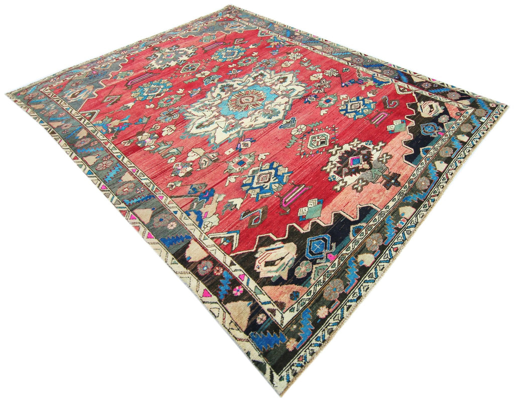 Handmade Vintage Persian Bakhtiar Rug | 283 x 221 cm | 9'3" x 7'3" - Najaf Rugs & Textile