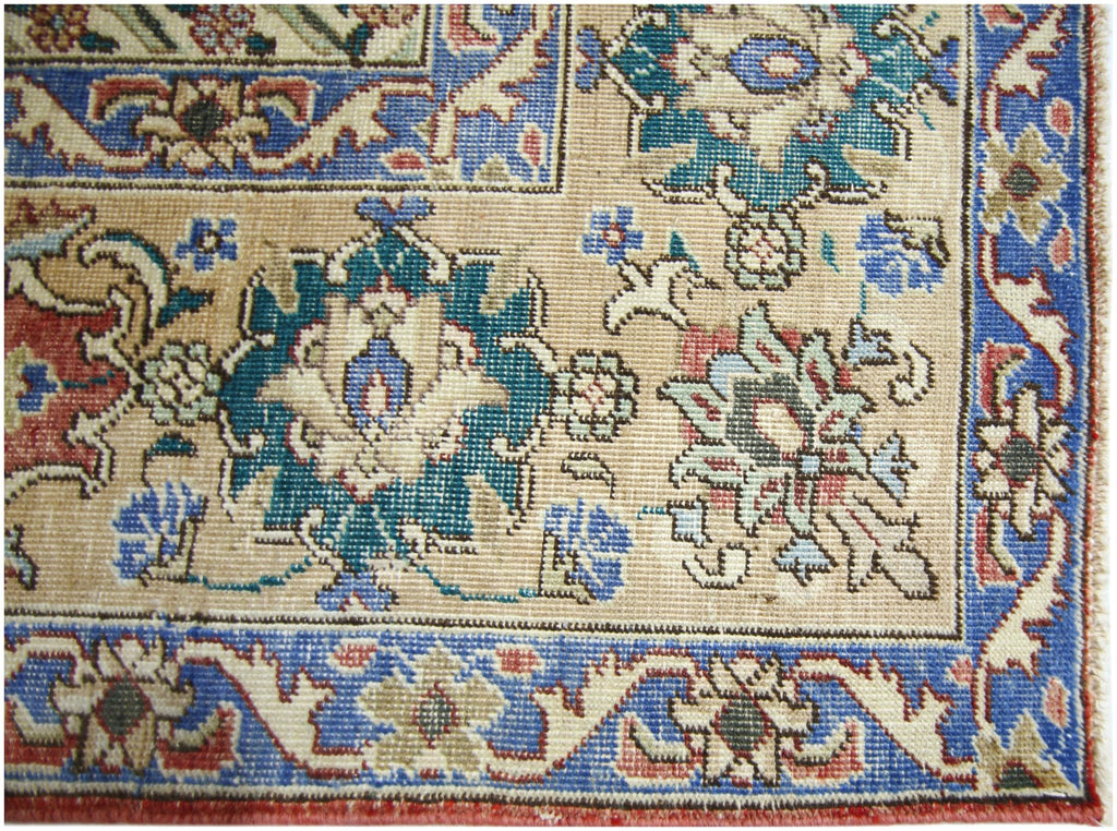 Handmade Vintage Persian Bakhtiar Rug | 285 x 193 cm | 9'4" x 6'4" - Najaf Rugs & Textile