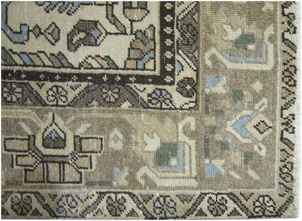Handmade Vintage Persian Bakhtiar Rug | 287 x 214 cm | 9'5" x 7' - Najaf Rugs & Textile