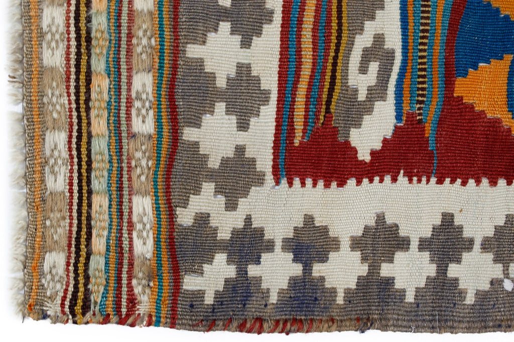 Handmade Vintage Persian Ghasghai Kilim | 204 x 116 cm | 6'8" x 3'10" - Najaf Rugs & Textile