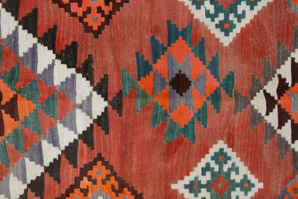 Handmade Vintage Persian Ghasghai Kilim | 222 x 170 cm | 7'2" x 5'7" - Najaf Rugs & Textile