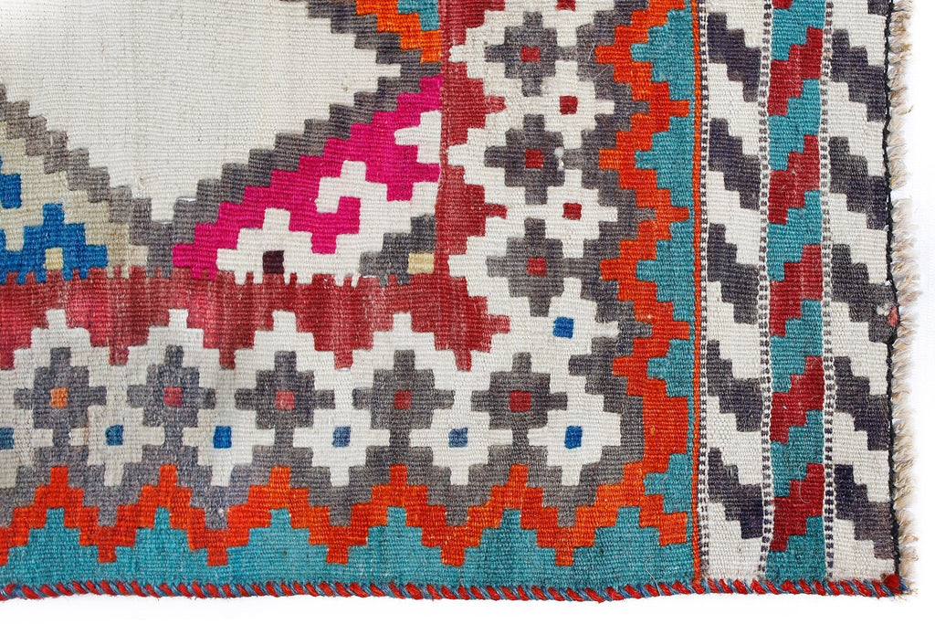 Handmade Vintage Persian Ghasghai Kilim Hallway Runner | 284 x 118 cm | 9'4" x 3'10" - Najaf Rugs & Textile