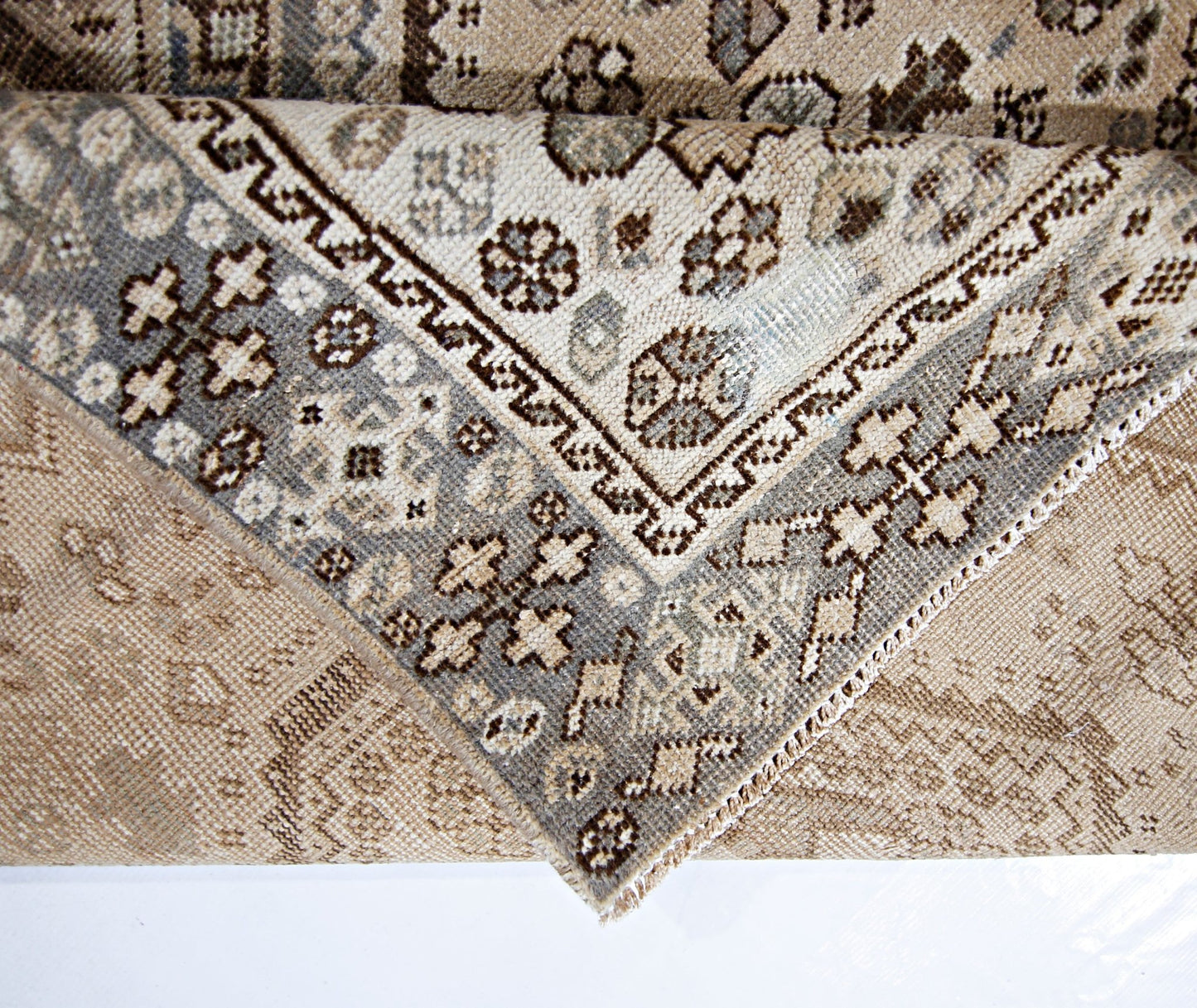 Handmade Vintage Persian Ghashghai Rug | 303 x 142 cm | 10' x 4'8" - Najaf Rugs & Textile