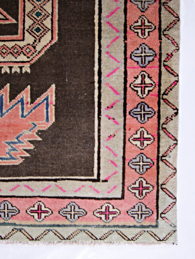 Handmade Vintage Persian Hallway Runner | 285 x 116 cm | 9'4" x 3'10" - Najaf Rugs & Textile