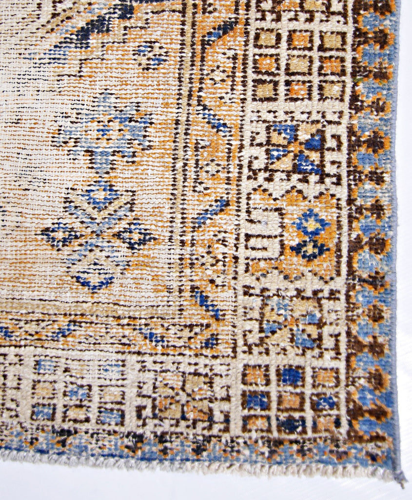 Handmade Vintage Persian Hallway Runner | 317 x 99 cm | 10'5" x 3'3" - Najaf Rugs & Textile