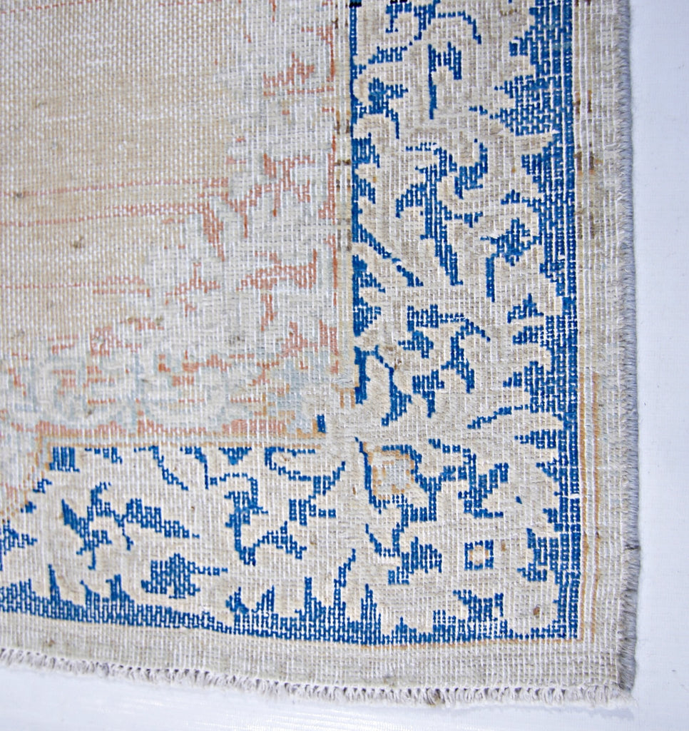 Handmade Vintage Persian Kerman Rug | 141 x 86 cm | 4'7" x 2'10" - Najaf Rugs & Textile