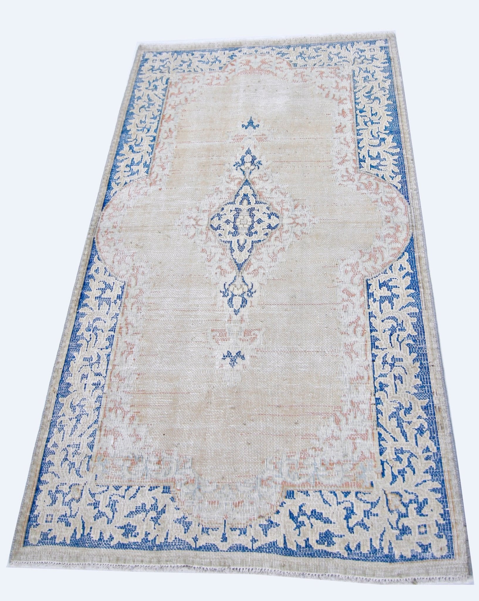 Handmade Vintage Persian Kerman Rug | 141 x 86 cm | 4'7" x 2'10" - Najaf Rugs & Textile