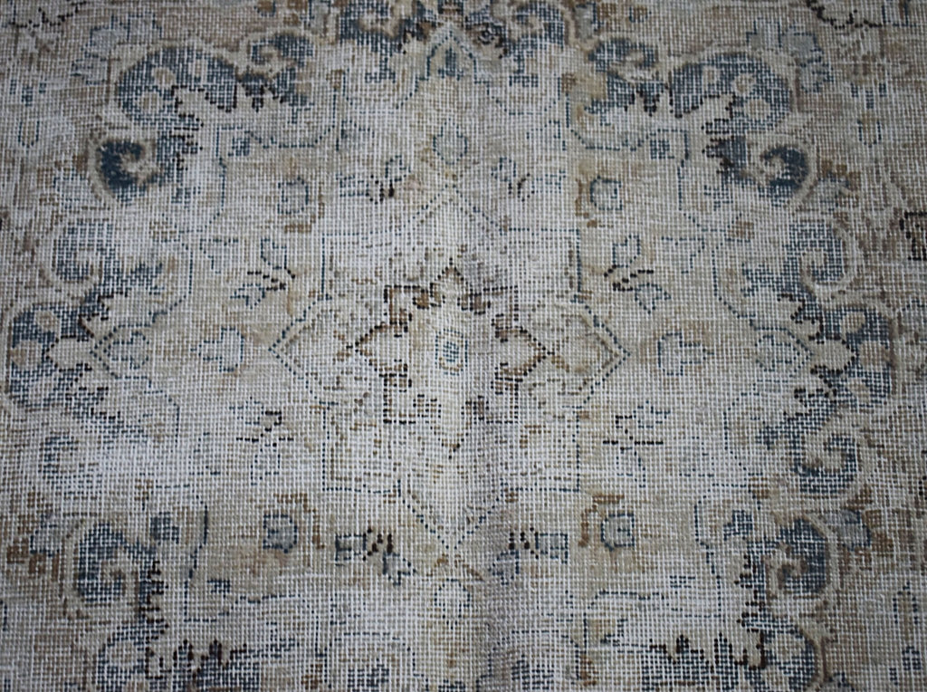 Handmade Vintage Persian Kerman Rug | 243 x 190 cm | 8' x 6'3" - Najaf Rugs & Textile
