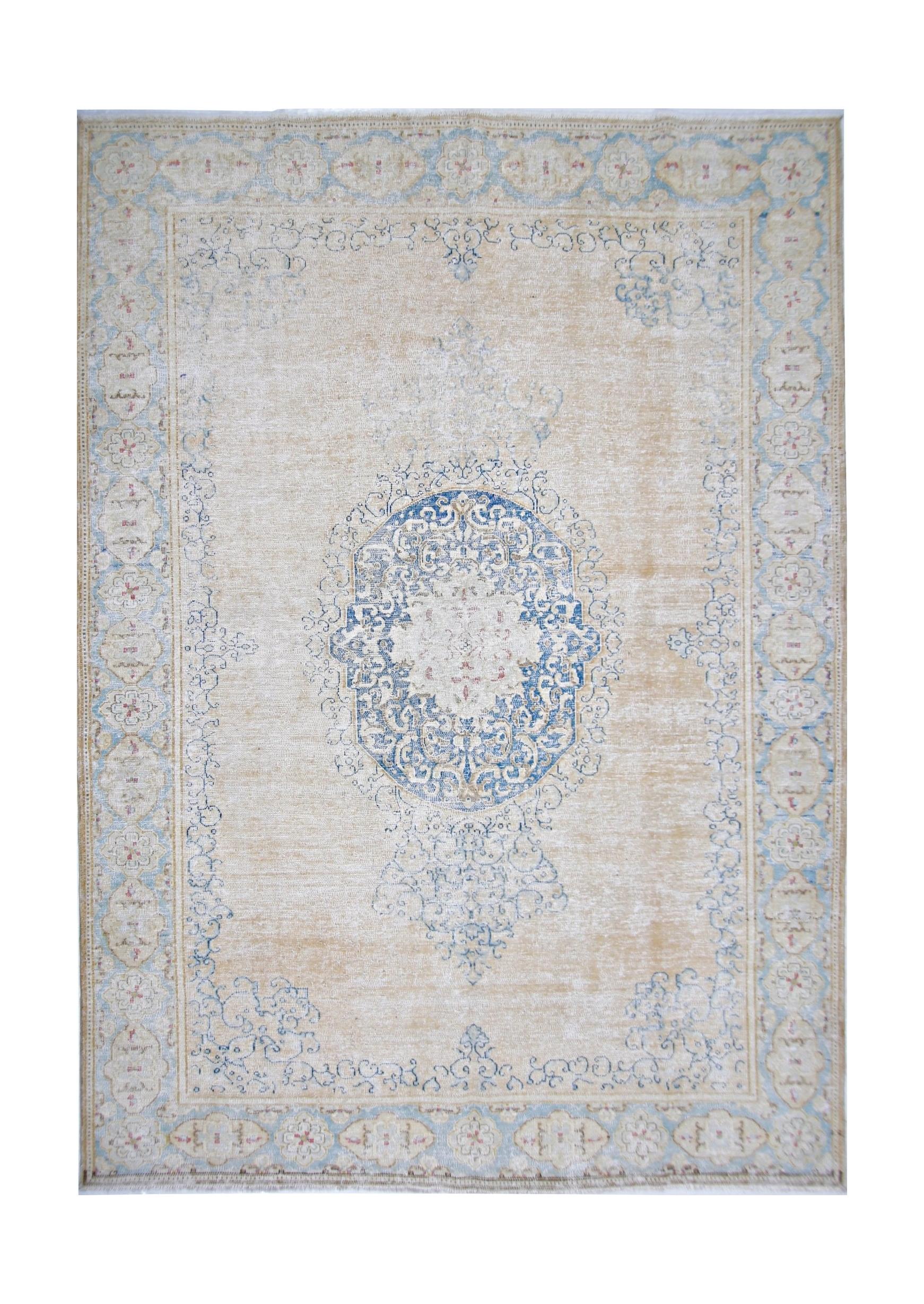 Handmade Vintage Persian Kerman Rug | 265 x 177 cm | 8'8" x 5'10" - Najaf Rugs & Textile