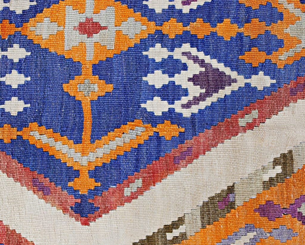 Handmade Vintage Persian Qashqai Kilim | 305 x 169 cm | 10' x 5'6" - Najaf Rugs & Textile
