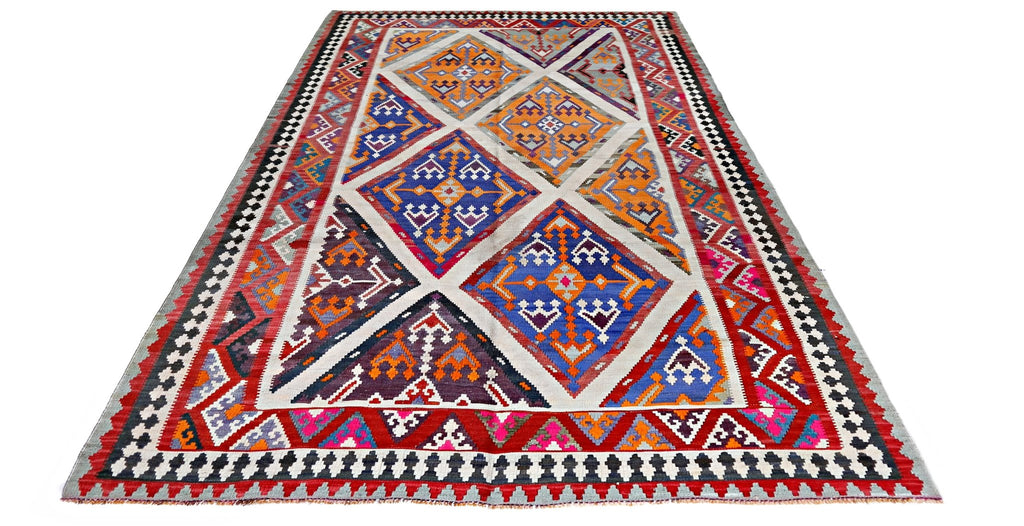 Handmade Vintage Persian Qashqai Kilim | 305 x 169 cm | 10' x 5'6" - Najaf Rugs & Textile