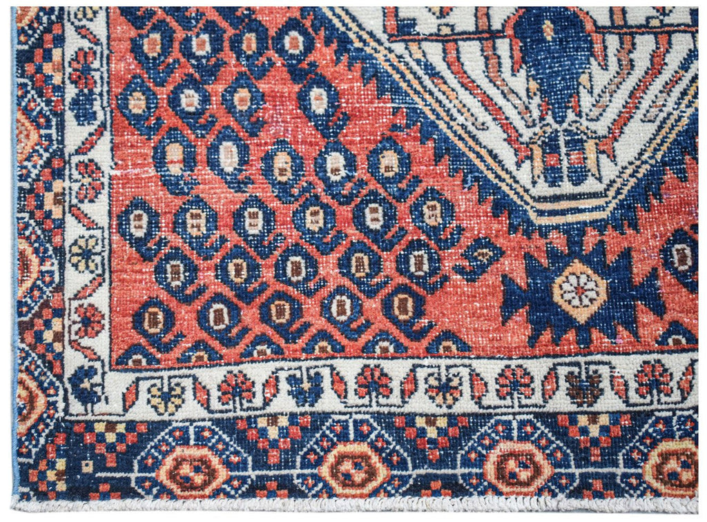 Handmade Vintage Persian Rug | 126 x 98 cm | 4'2" x 3'2" - Najaf Rugs & Textile