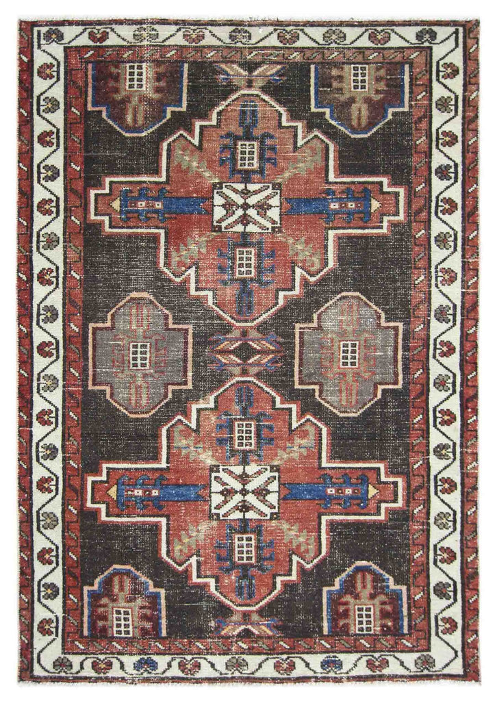 Handmade Vintage Persian Rug | 137 x 93 cm | 4'6" x 3' - Najaf Rugs & Textile
