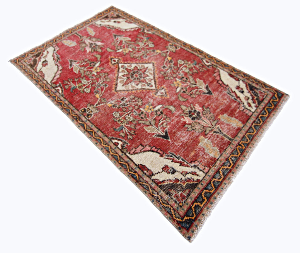 Handmade Vintage Persian Rug | 139 x 85 cm | 4'7" x 2'9" - Najaf Rugs & Textile