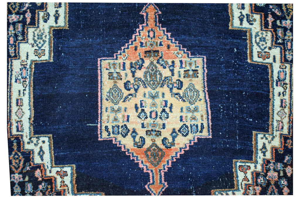 Handmade Vintage Persian Rug | 155 x 108 cm | 5'1" x 3'7" - Najaf Rugs & Textile