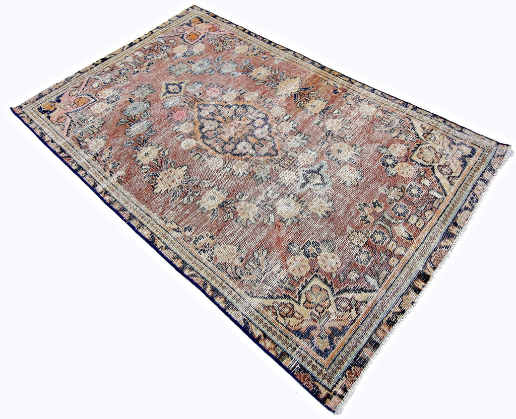 Handmade Vintage Persian Rug | 175 x 108 cm | 5'9" x 3'7" - Najaf Rugs & Textile