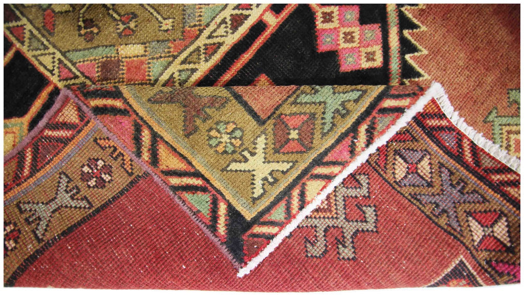 Handmade Vintage Persian Rug | 191 x 108 cm | 6'3" x 3'6" - Najaf Rugs & Textile
