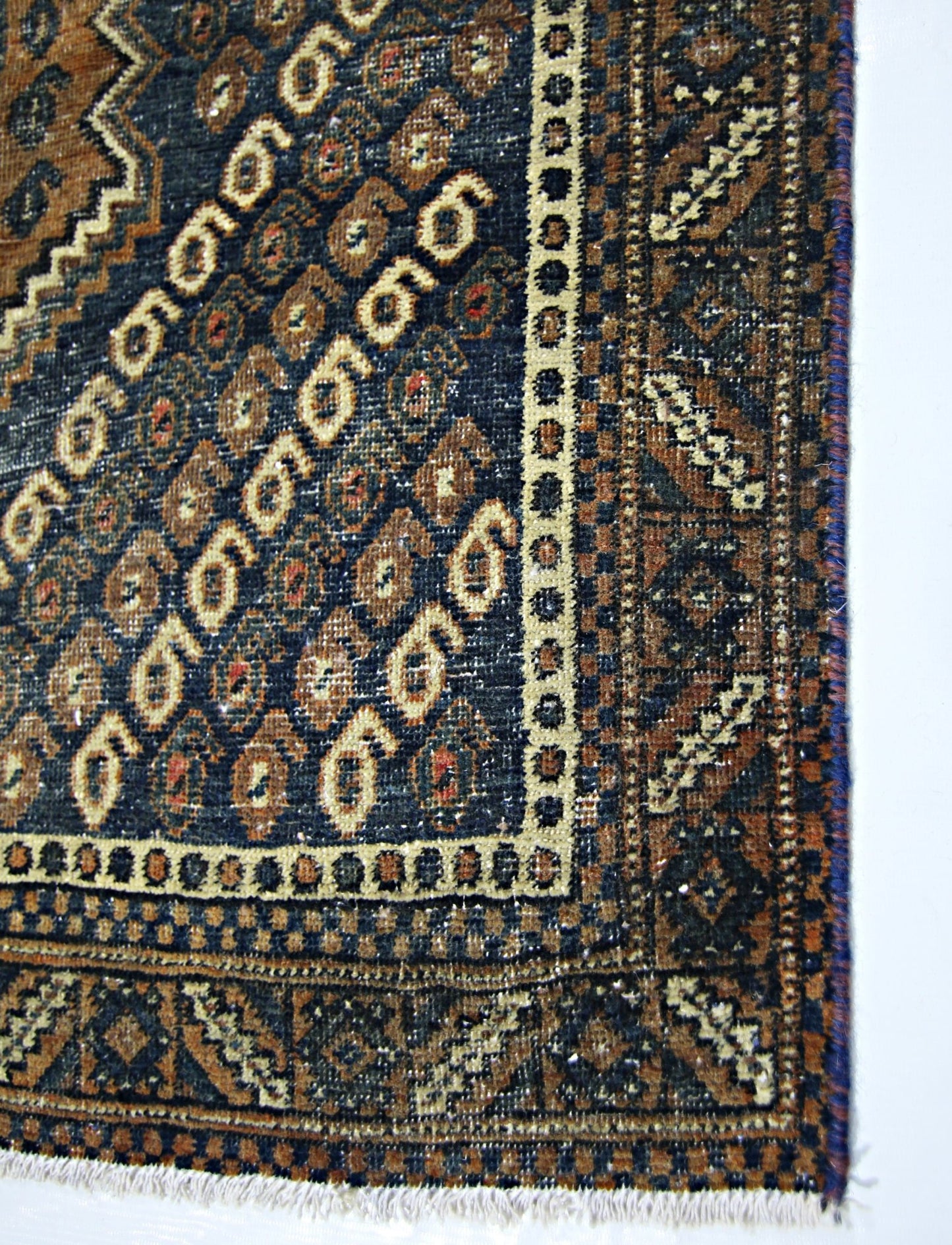 Handmade Vintage Persian Rug | 200 x 147 cm | 6'7" x 4'10" - Najaf Rugs & Textile