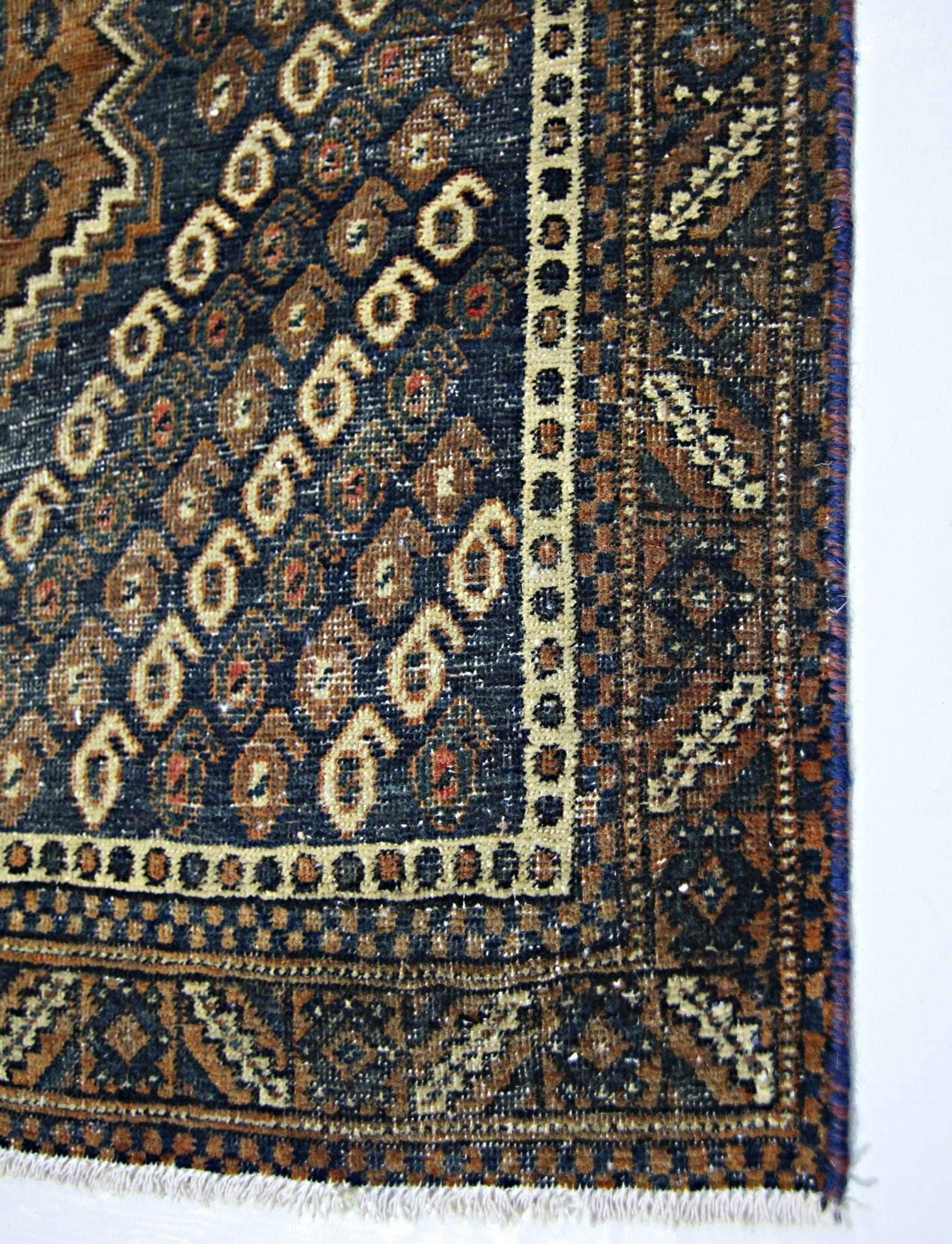 Handmade Vintage Persian Rug | 200 x 147 cm | 6'7" x 4'10" - Najaf Rugs & Textile