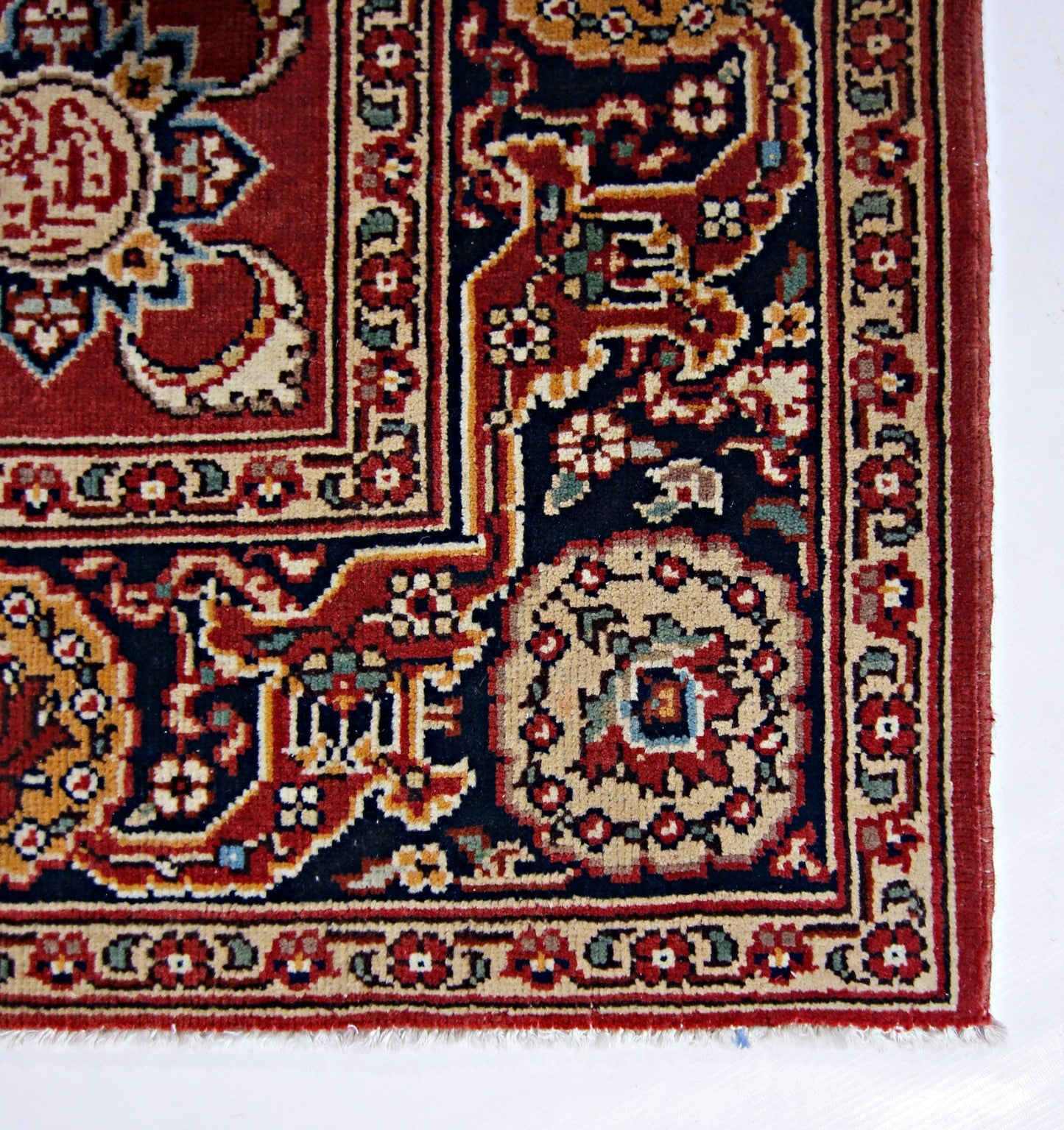 Handmade Vintage Persian Rug | 214 x 148 cm | 7' x 4'10" - Najaf Rugs & Textile