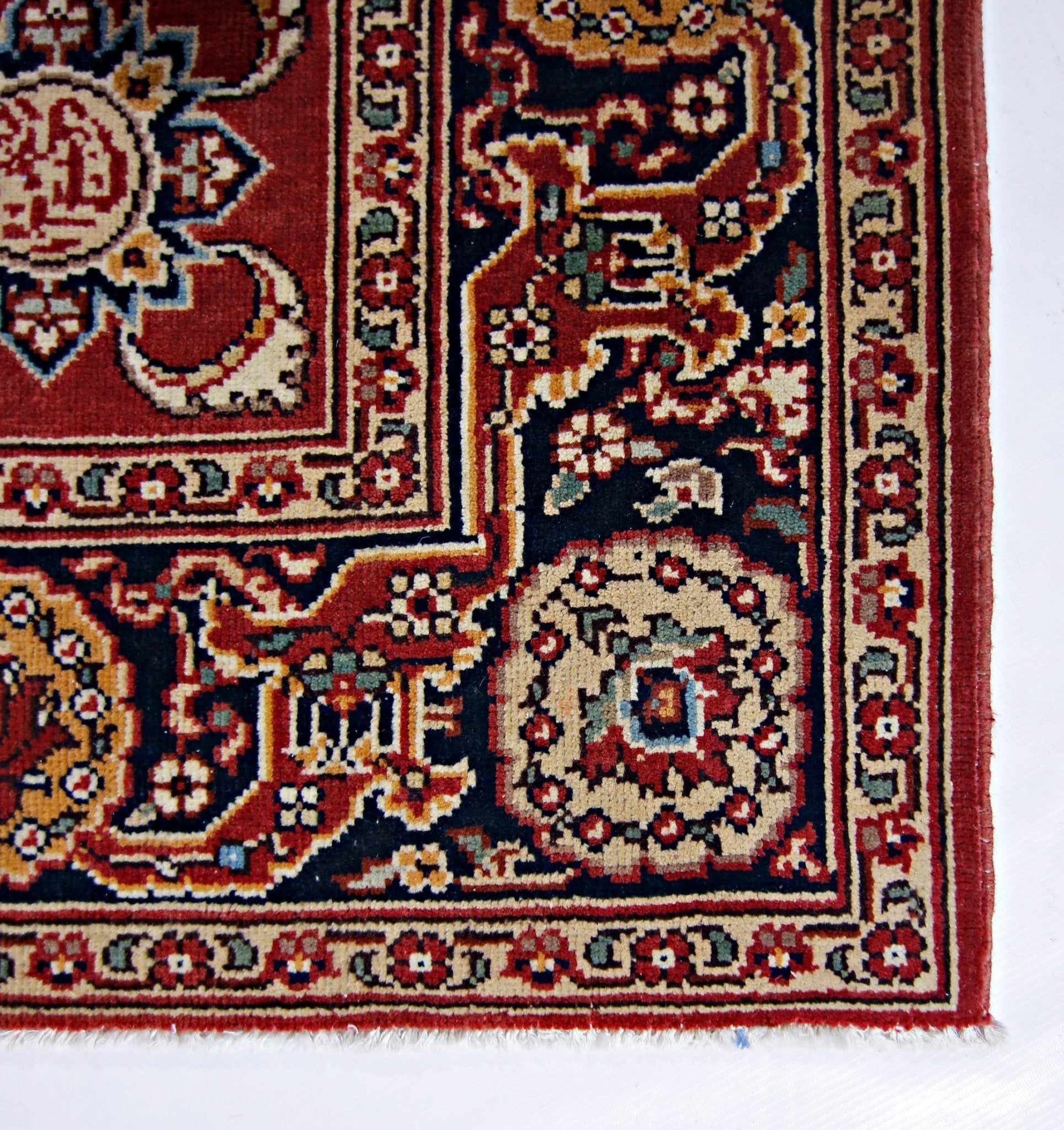 Handmade Vintage Persian Rug | 214 x 148 cm | 7' x 4'10" - Najaf Rugs & Textile