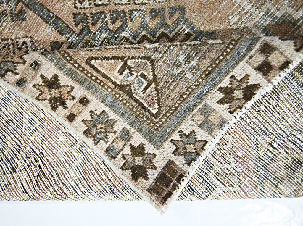Handmade Vintage Persian Rug | 217 x 131 cm | 7'1" x 4'4" - Najaf Rugs & Textile