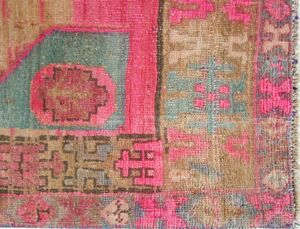 Handmade Vintage Persian Rug | 271 x 115 cm | 8'11" x 3'9" - Najaf Rugs & Textile