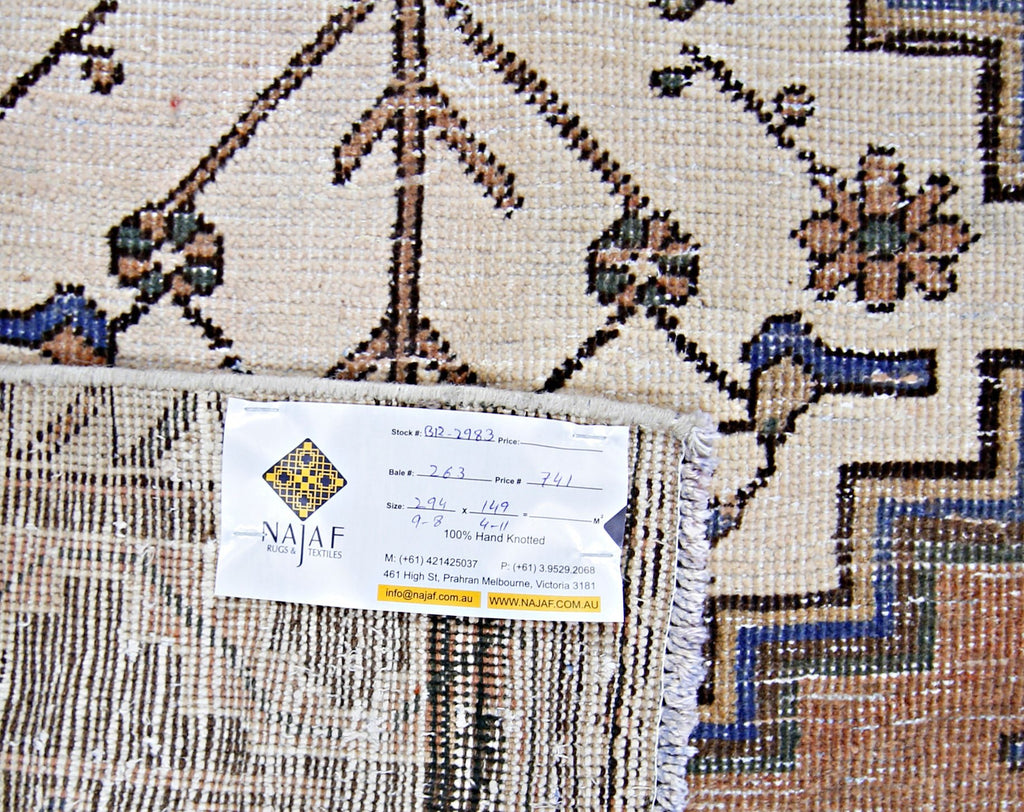 Handmade Vintage Persian Rug | 294 x 149 cm | 9'8" x 4'11" - Najaf Rugs & Textile