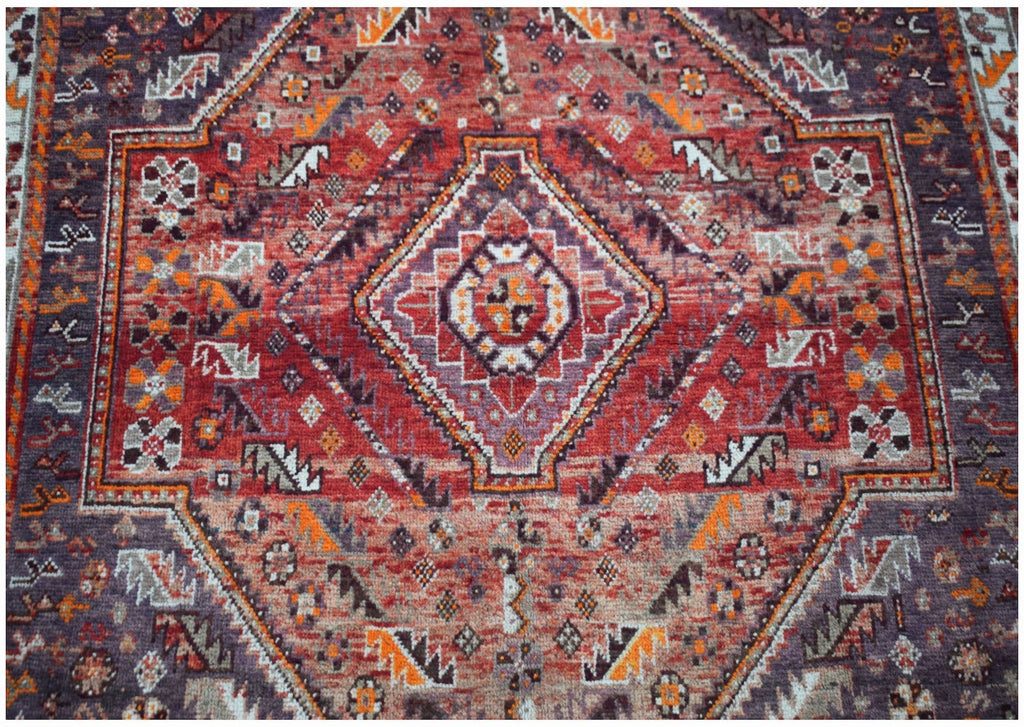 Handmade Vintage Persian Shiraz Rug | 155 x 121 cm | 5'1" x 4' - Najaf Rugs & Textile