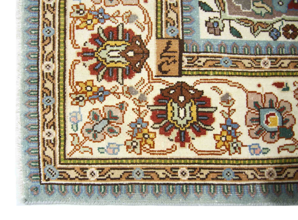 Handmade Vintage Persian Tabriz Rug | 235 x 165 cm | 7'9" x 5'5" - Najaf Rugs & Textile