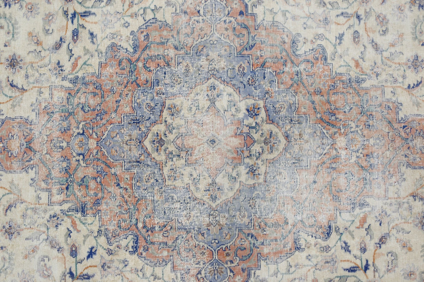 Handmade Vintage Persian Tabriz Rug | 278 x 198 cm | 9'1" x 6'6" - Najaf Rugs & Textile