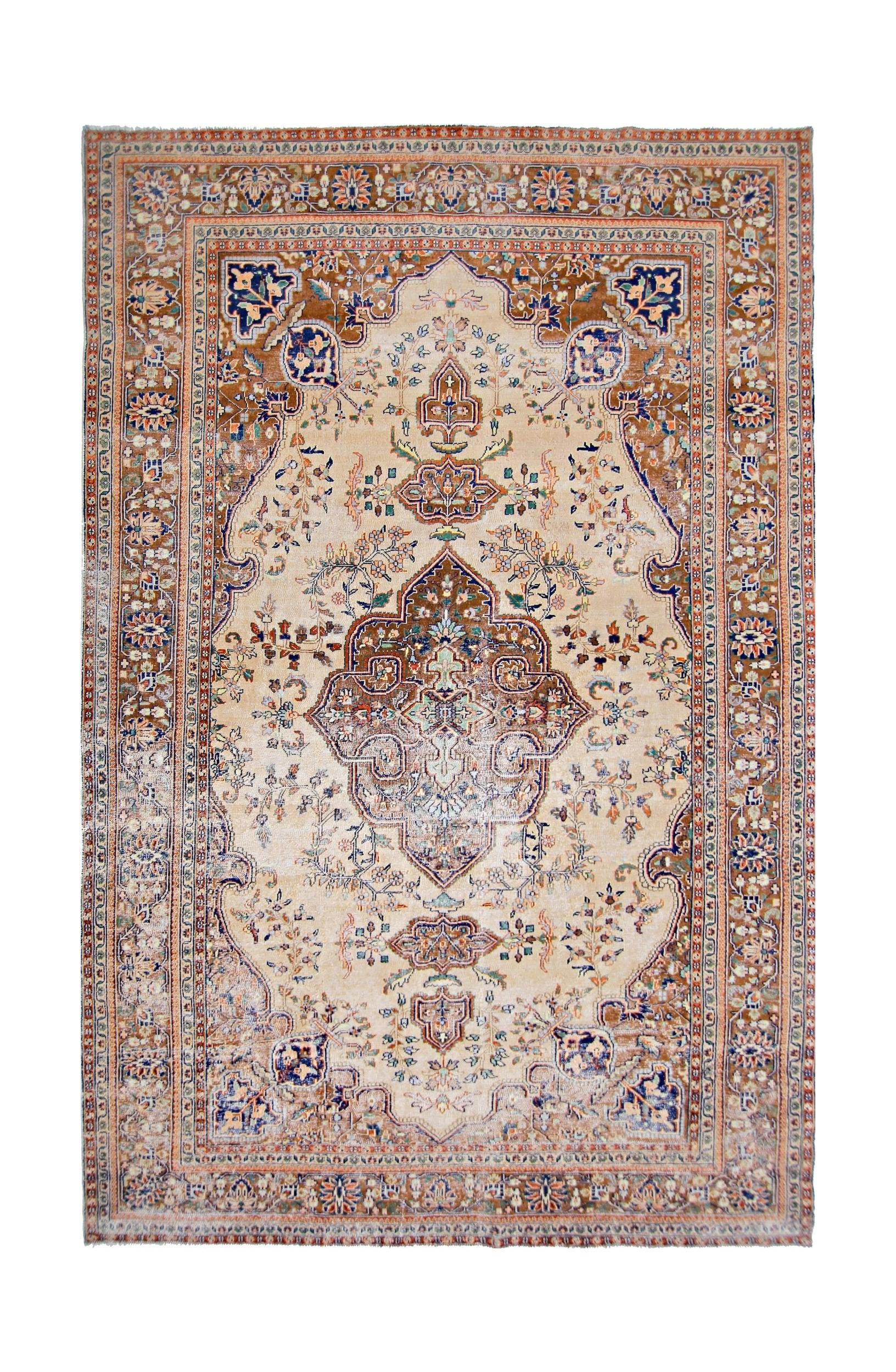 Handmade Vintage Persian Tabriz Rug | 286 x 178 cm | 9'5" x 5'10" - Najaf Rugs & Textile