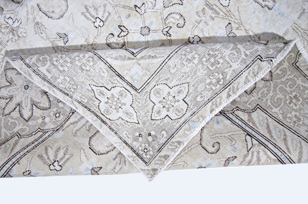 Handmade Vintage Persian Tabriz Rug | 290 x 184 cm | 9'6" x 6' - Najaf Rugs & Textile