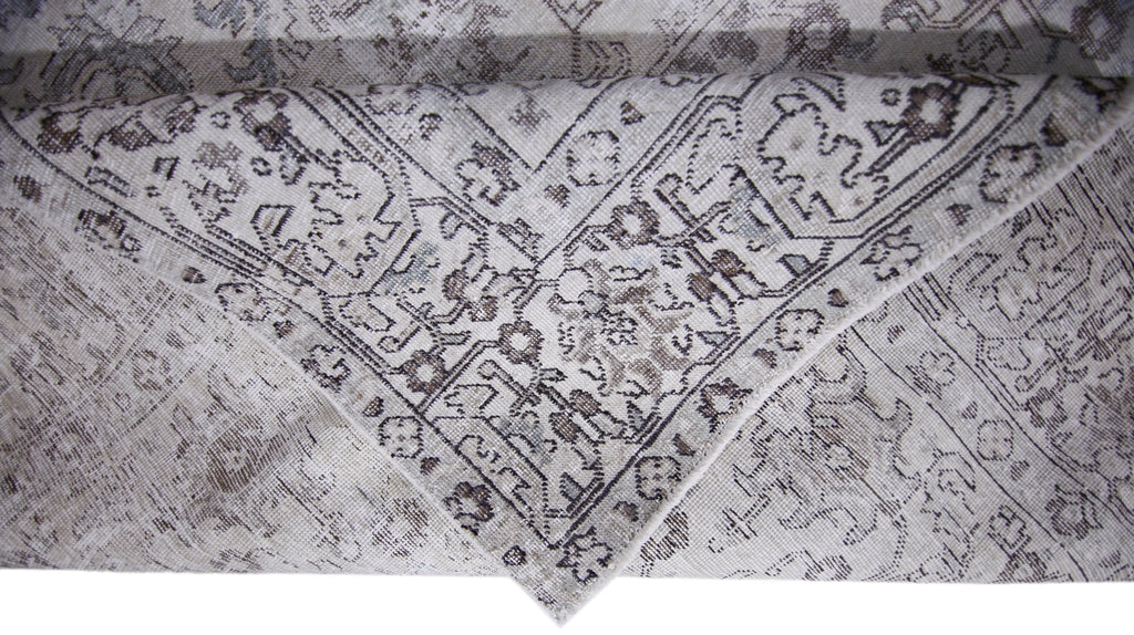 Handmade Vintage Persian Tabriz Rug | 310 x 194 cm | 10'2" x 6'4" - Najaf Rugs & Textile