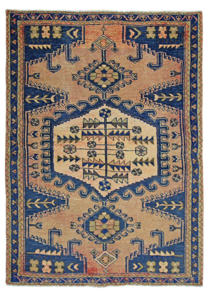 Handmade Vintage Persian Viss Rug | 142 x 103 cm | 4'8" x 3'4" - Najaf Rugs & Textile