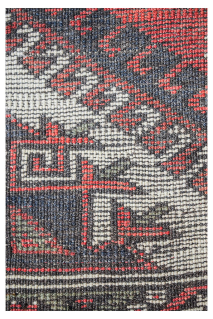 Handmade Vintage Persian Yalameh Hallway Runner | 278 x 73 cm | 9'2" x 2'5" - Najaf Rugs & Textile