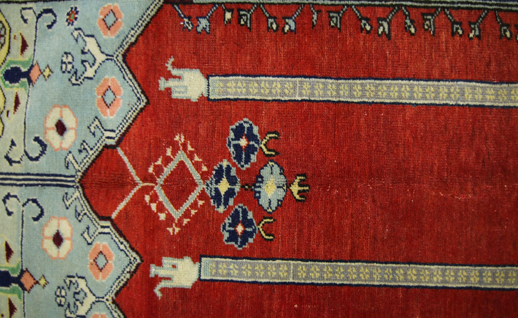 Handmade Vintage Turkish Kayseri Prayer Rug | 131 x 93 cm | 4'4" x 3'1" - Najaf Rugs & Textile