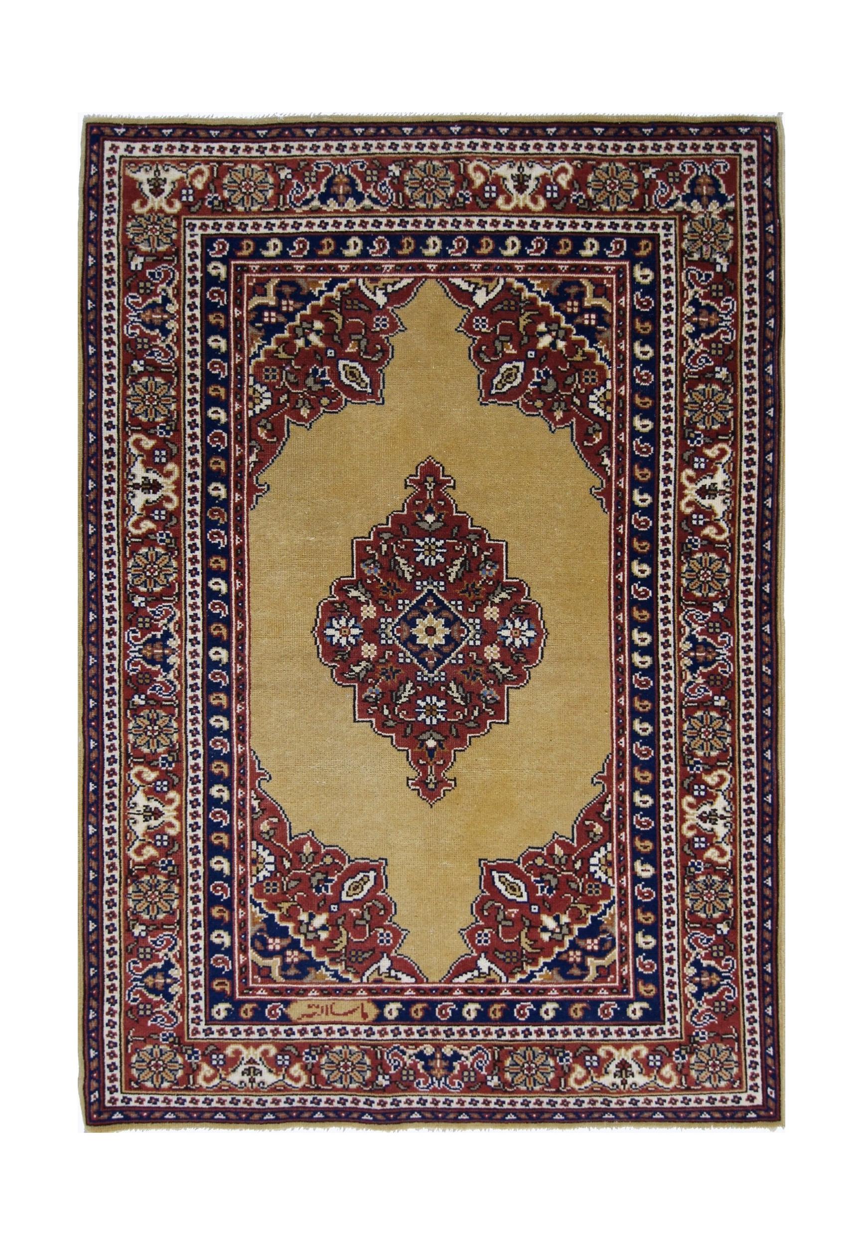 Handmade Vintage Turkish Kayseri Prayer Rug | 144 x 99 cm | 4'9" x 3'3" - Najaf Rugs & Textile