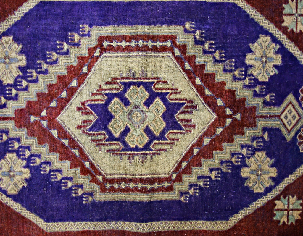 Handmade Vintage Turkish Rug | 202 x 107 cm | 6'8" x 3'6" - Najaf Rugs & Textile
