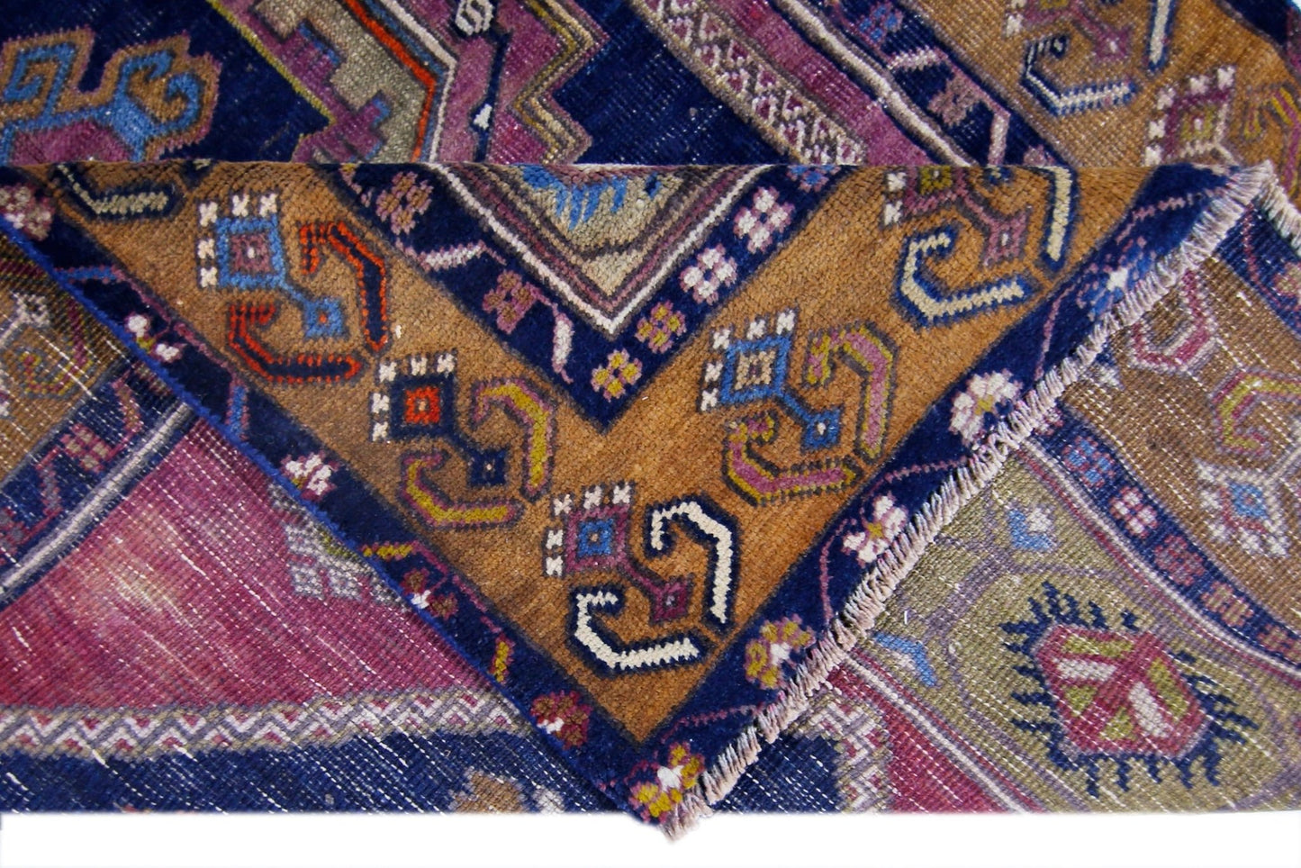 Handmade Vintage Turkish Taspinar Rug | 166 x 94 cm | 5'5" x 3'1" - Najaf Rugs & Textile
