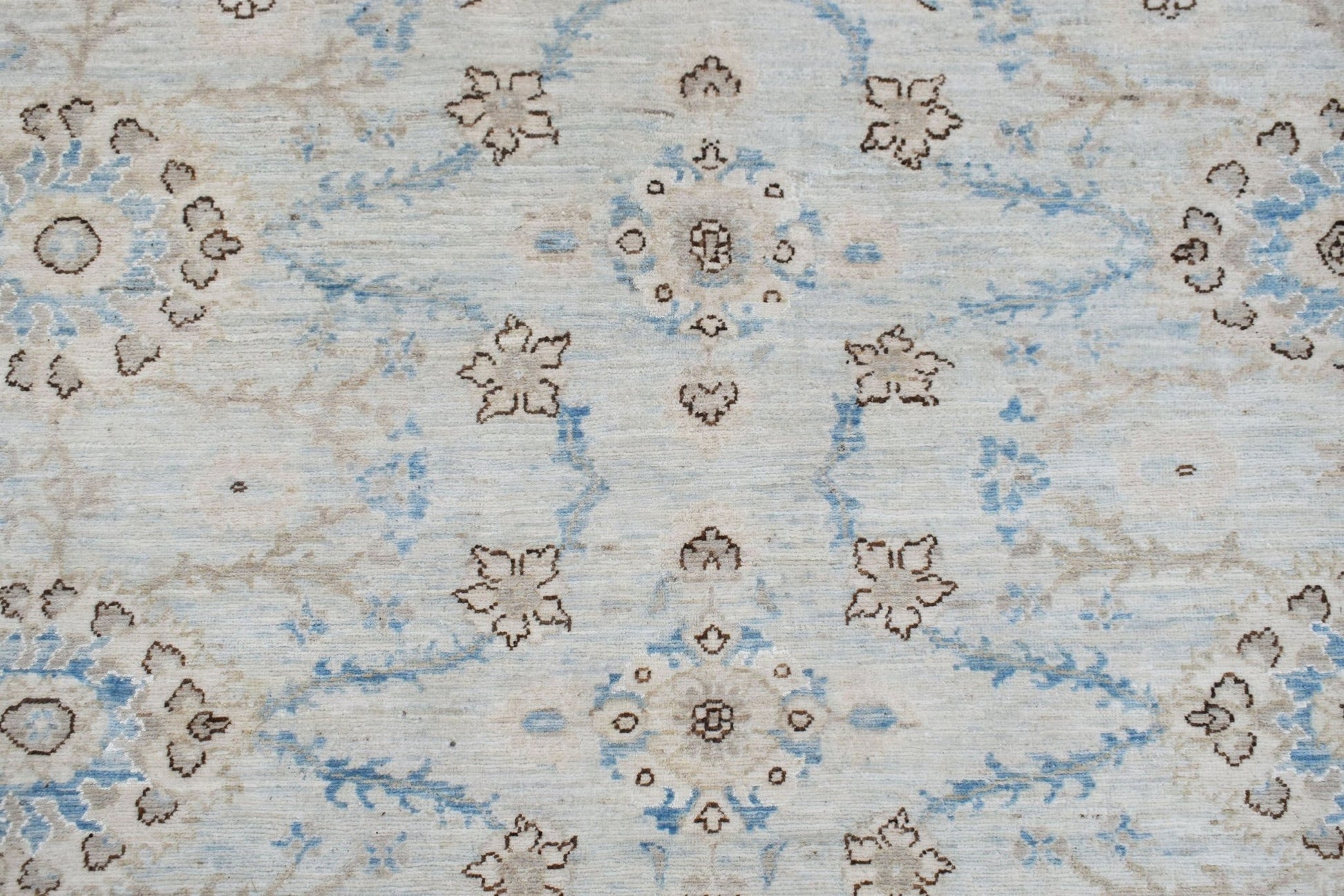 Handwoven Afghan Balkh rug featuring a traditional Mamluk medallion pattern in blue and beige.